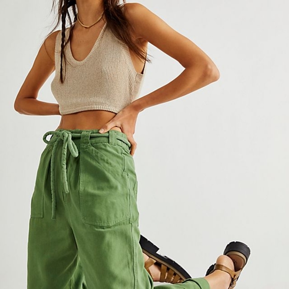 Free people flouncy green brand new pants - Picture 4 of 9